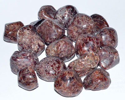 1 Lb Garnet tumbled